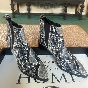Marc fisher booties
